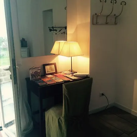 Beb Apartament Mirko ポンペイ