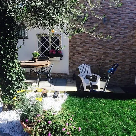 別荘 Beb Apartament Mirko ポンペイ